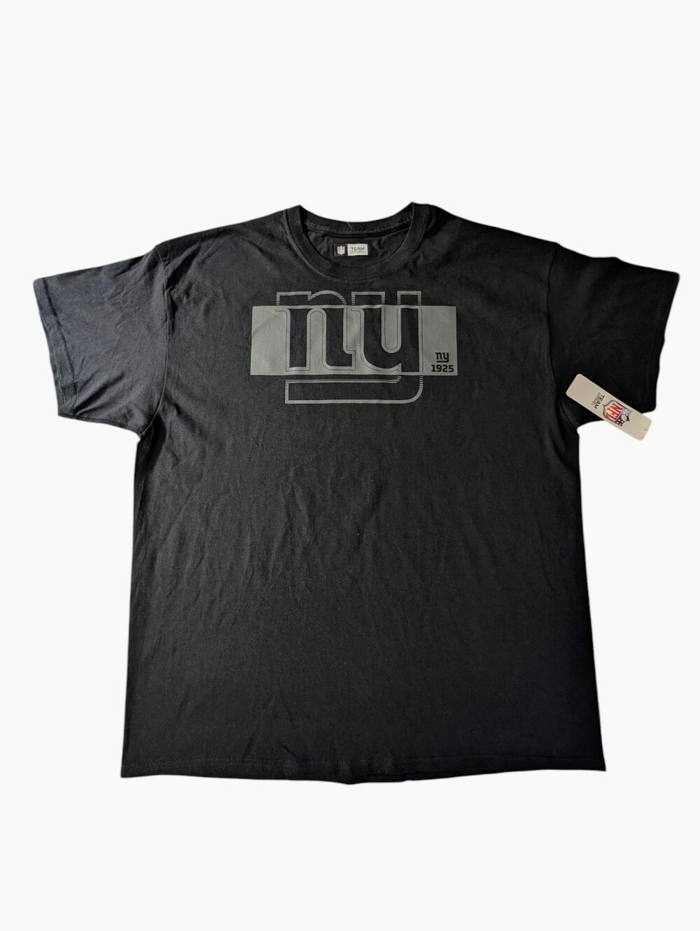 New York Giants Black/Sliver Officially NFL Apparel Licensed Shirt Men's XL NWT